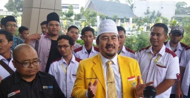 Deding Ishak Minta Bantuan untuk Warga Terdampak COVID-19 Dikawal Bersama Deding Ishak Minta Bantuan untuk Warga Terdampak COVID-19 Dikawal Bersama