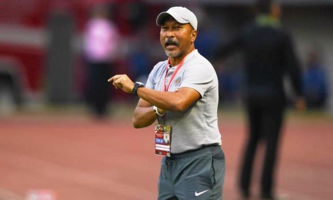Fahkri Husaini: Mantan Pemain Timnas, Disebut Layak Duduki Jabatan Sekjen PSSI