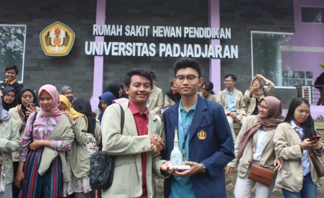 Mahasiswa Unpad Buat Blog Edukasi Tentang Covid-19 Mahasiswa Unpad Buat Blog Edukasi Tentang Covid-19