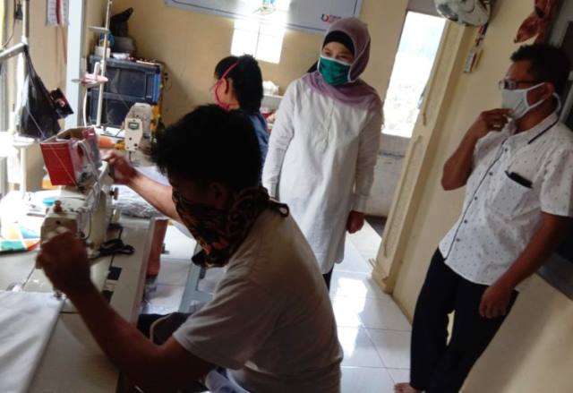 FUMKM Terima 75.000 Pcs Pesanan Masker