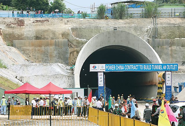 Proyek Kereta Cepat Jakarta-Bandung Dipastikan Tertunda