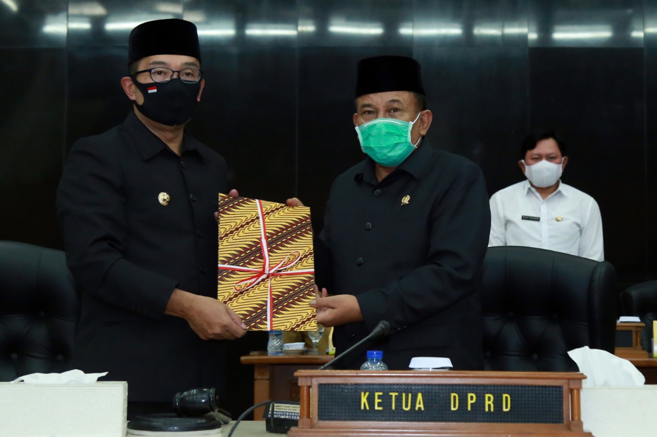 Bahas LKPJ 2019, Kinerja Gubernur Jabar Dinilai Kurang Memuaskan, Dewan Berikan 42 Rekomendasi