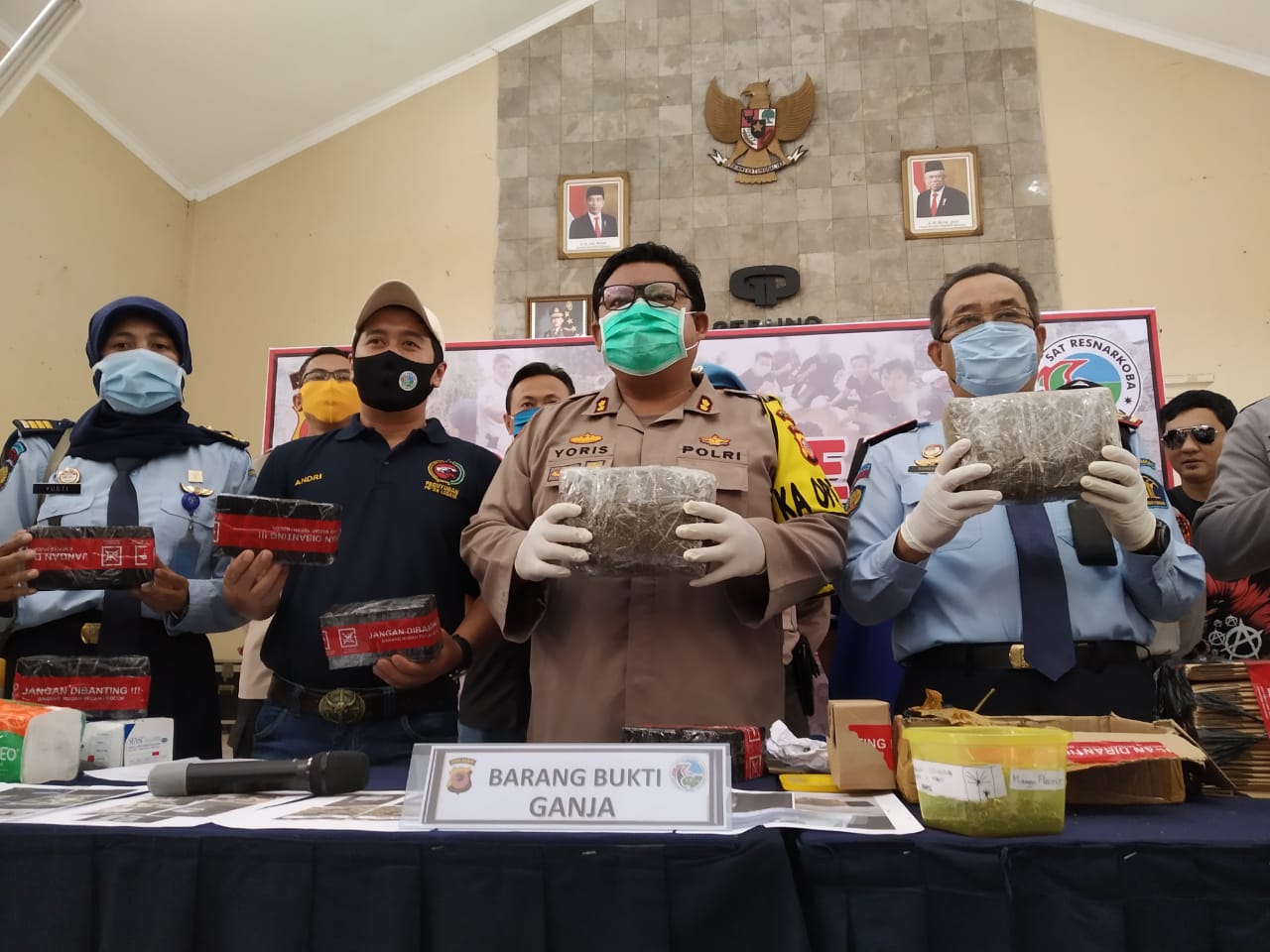 Masih 14 Tahun, Edarkan Narkoba dengan Manfaatkan Jasa Pengiriman JNT