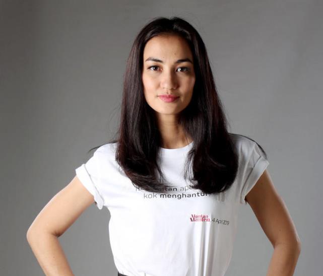 Atiqah Hasiholan Tegaskan Pendapatnya Ini Bukan Kritik ke Pemerintah Atiqah Hasiholan Tegaskan Pendapatnya Ini Bukan Kritik ke Pemerintah