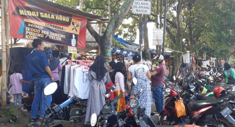 Jelang Idul Fitri, PKL di Kota Cimahi Mulai Menjamur
