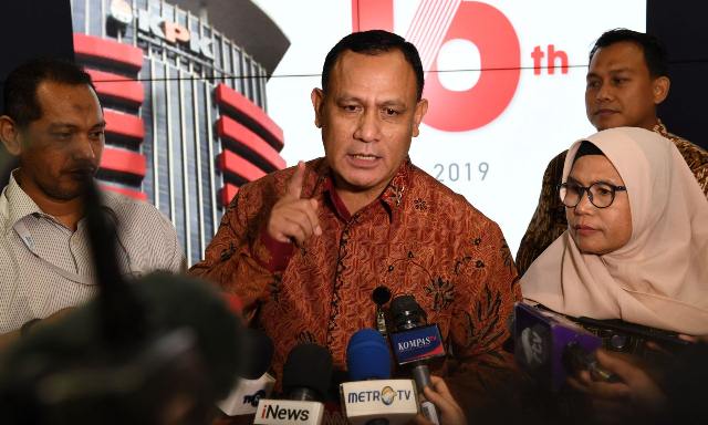 KPK Siap Ringkus Dua Koruptor