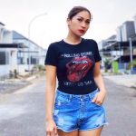 Miliki Kekasih, Tata Janeeta: Mudah-mudahan Kali Ini Dunia Akhirat Miliki Kekasih, Tata Janeeta: Mudah-mudahan Kali Ini Dunia Akhirat