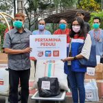 Pertamina bantu Paket APD Lengkap untuk Tenaga Kesehatan Rumah Sakit Rujukan bagi Pasien BPJS di Purwakarta