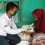 BAZNAS Salurkan Bantuan, Korona Hentikan Pembangunan