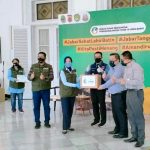 Dukung Debitur Kredit Mesra, bank bjb Serahkan Bantuan Masker Guna Cegah Covid-19 Dukung Debitur Kredit Mesra, bank bjb Serahkan Bantuan Masker Guna Cegah Covid-19