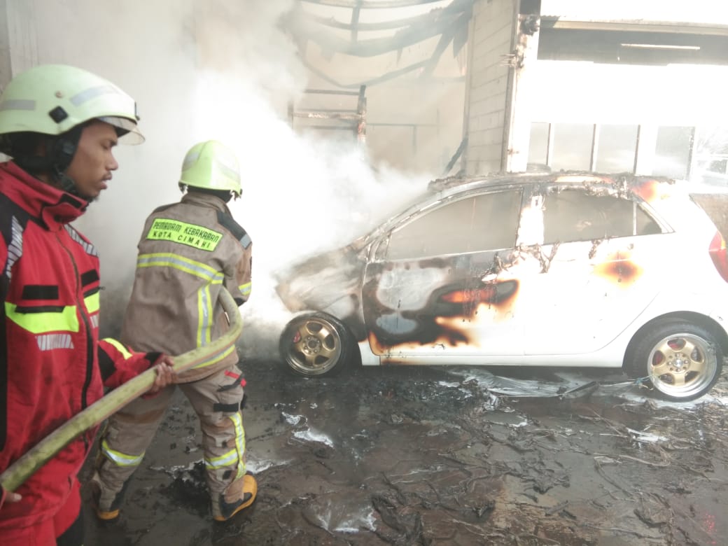 Kerugian Materil Senilai Rp 250 Juta Milik PT Sinar Pangjaya Hangus Terbakar Kerugian Materil Senilai Rp 250 Juta Milik PT Sinar Pangjaya Hangus Terbakar