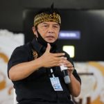 Para Politisi Serang Bupati