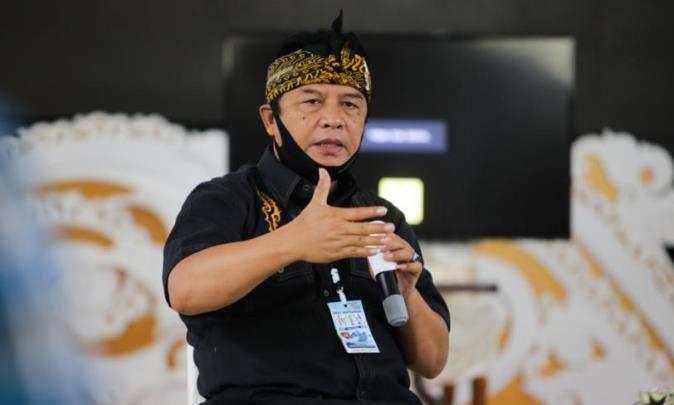 Para Politisi Serang Bupati
