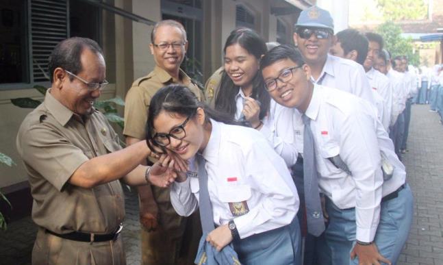 Perpanjang Belajar dari Rumah?