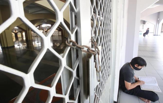 Rumah Ibadah di Jabar Segera Dibuka