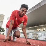 Zohri Asah Kekuatan Kaki di Pantai