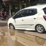 Warga Harus Menerima Jalan Cililin Rusak Parah, Anggaran Perbaikan Dipakai Covid-19