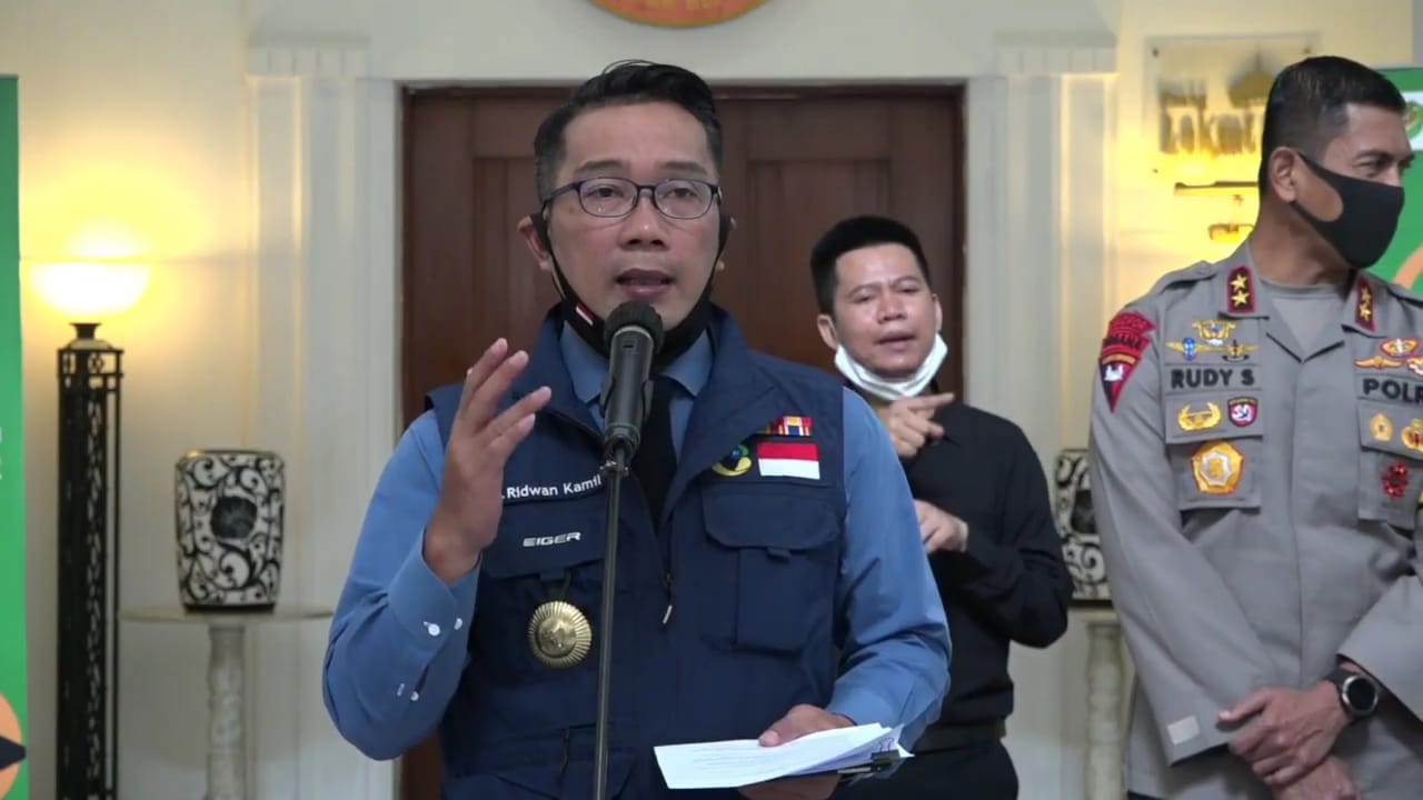 Survei Charta Politika Emil Jadi Terbaik Dalam Penanganan Covid-19