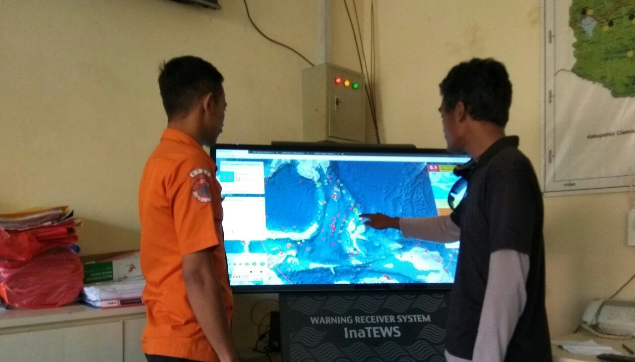 BMKG Jabar Pasang 18 Alat Pendeteksi Gempa dan Tsunami