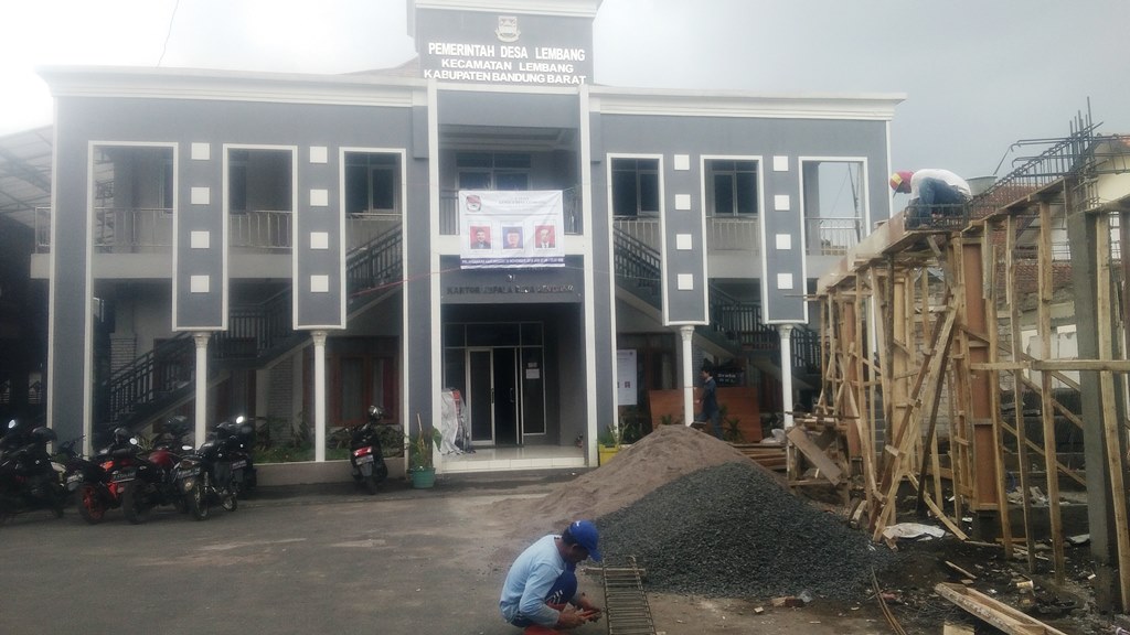 190 KK di Desa Lembang Dibantu BLT Desa Karena Tak Dapat Bantuan Pusat Hingga Daerah 190 KK di Desa Lembang Dibantu BLT Desa Karena Tak Dapat Bantuan Pusat Hingga Daerah