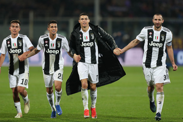 Ronaldo, Pesepak Bola dengan Bayaran Tertinggi
