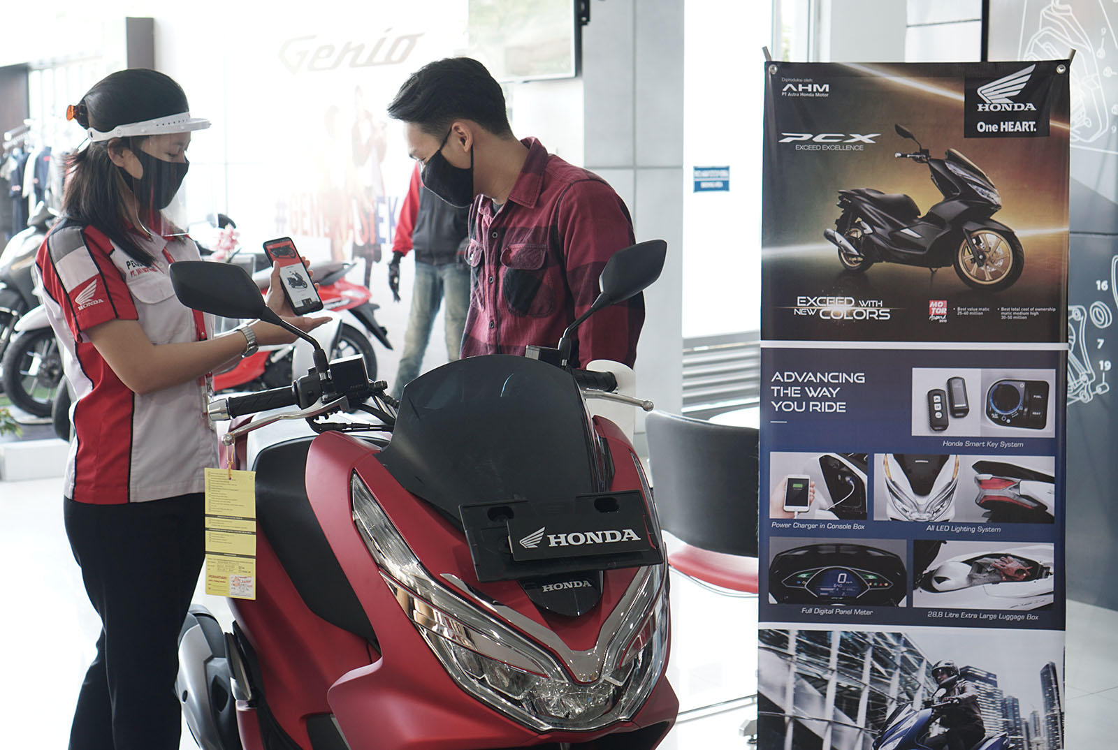 DAM Beri Promo Pembelian Honda ADV150 dan Honda PCX
