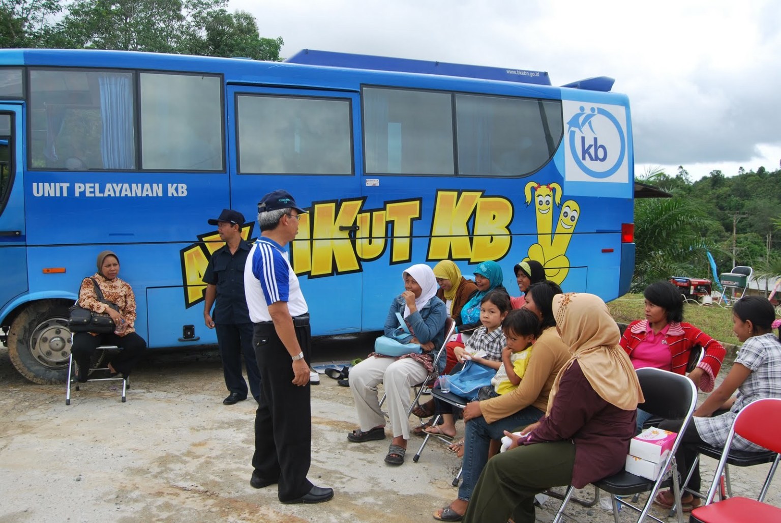 Warga Banyak Diam di Rumah Capai Peserta KB Baru Merosot