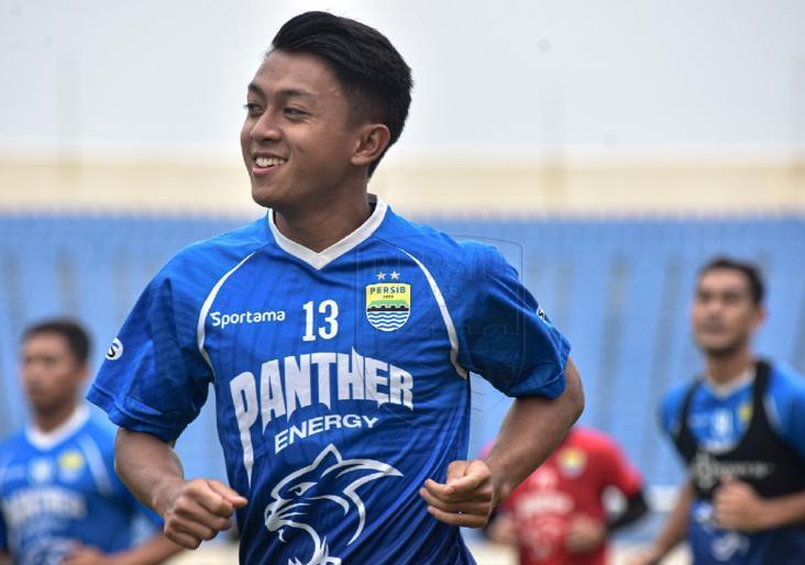 Febri Tinggakan Persib?