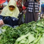 Cek Kebiasaan Pedagang Pasar Tradisional di Masa Pandemi, Anggota DPR RI ini Malah Borong Sayuran