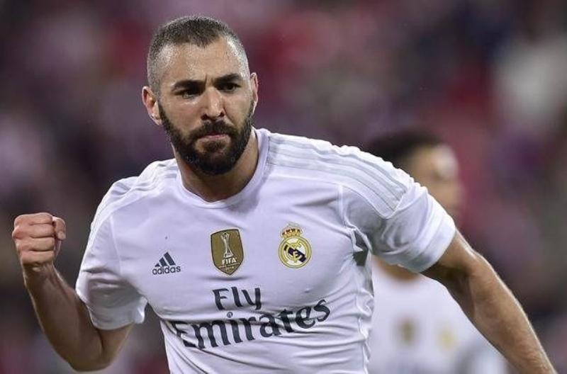 Cetak 243 Gol : Karim Benzema Peringkat 5 Daftar Pencetak Gol Real Madrid