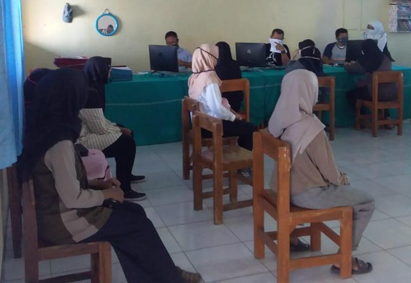 Panitia PPDB Indramayu Layani Konsultasi Dengan Tetap Menerapkan Protokol Kesehatan