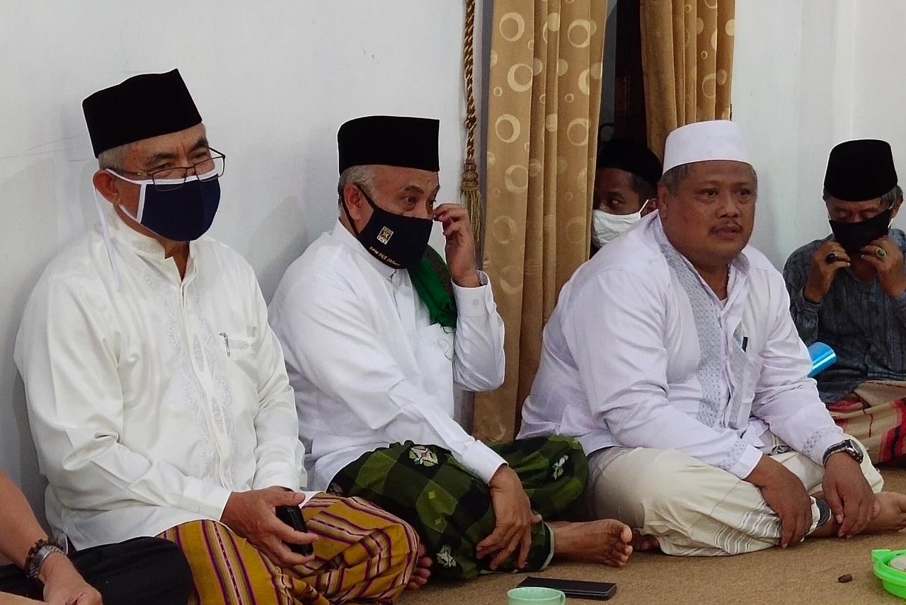 Gubernur Harus Bantu Berikan Dana untuk Protokol Kesehatan Bagi Kalangan Pesantren