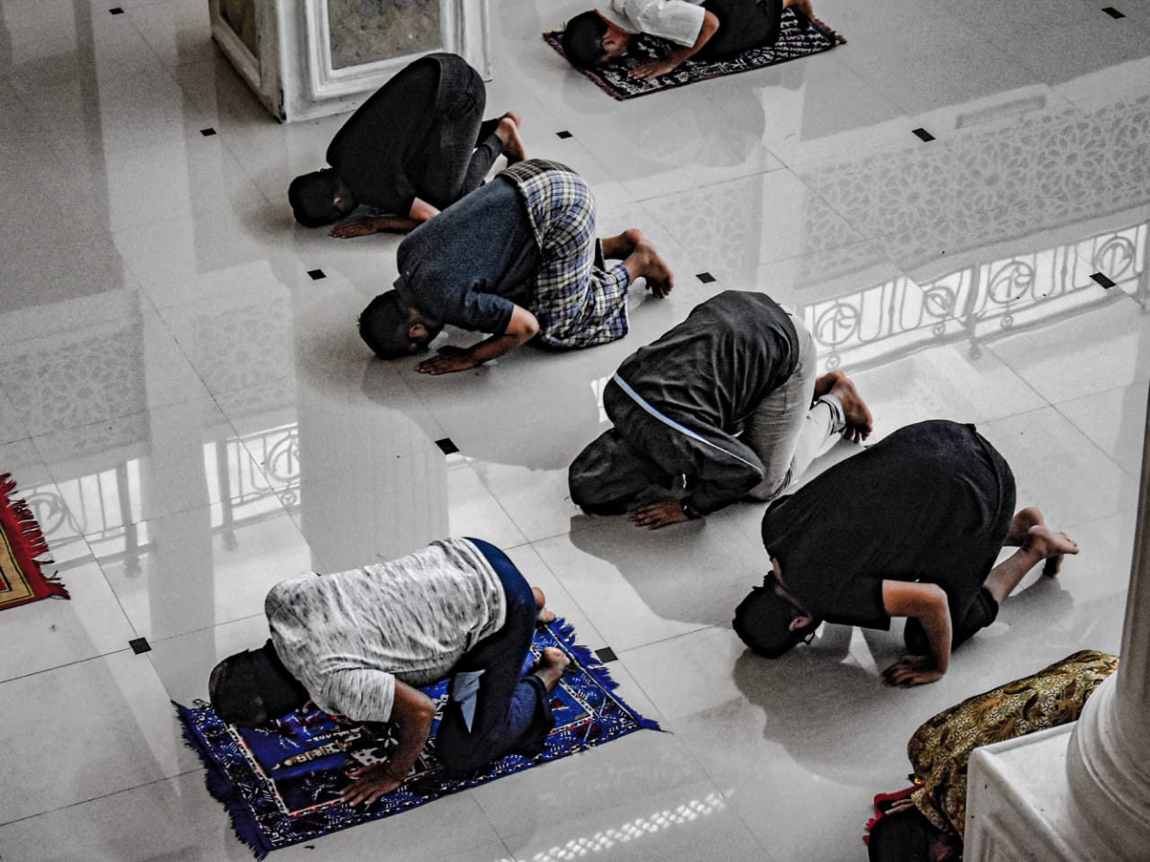 Alhamdulillah, Pelaksanaan Salat Berjamaah di Masjid Lembang Kembali Digelar Alhamdulillah, Pelaksanaan Salat Berjamaah di Masjid Lembang Kembali Digelar