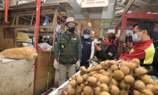 Pasar Tradisional Rawan Penularan 