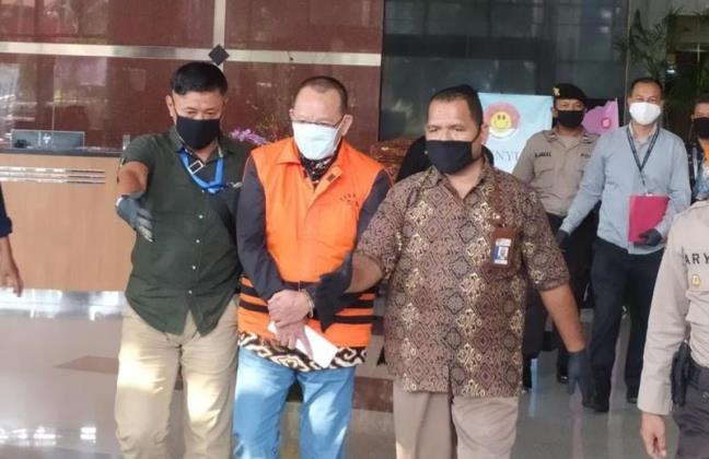 KPK Buru Pelindung Nurhadi