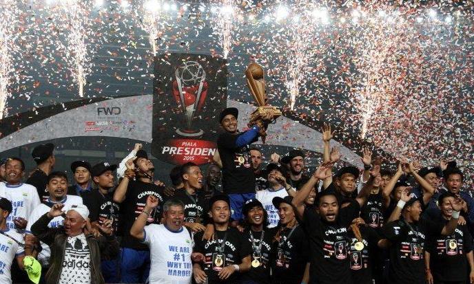 Persib Bandung Berpeluang Juara Persib Bandung Berpeluang Juara