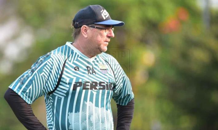 Belum Apa-apa, Persib Sudah Dilanda Badai Cedera