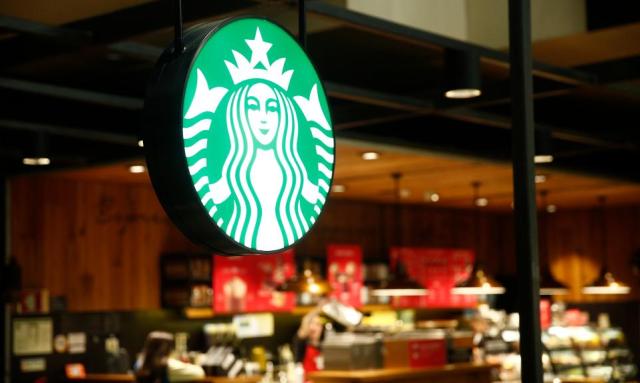 Starbucks Miko Mal Bantah Langgar PSBB Starbucks Miko Mal Bantah Langgar PSBB