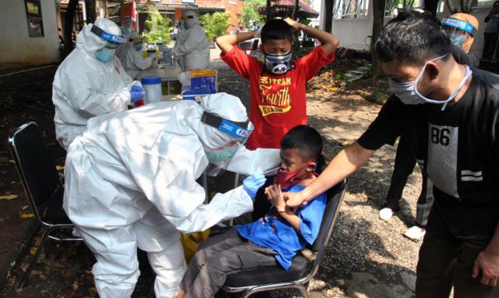 Ratusan Anak Terpapar Korona