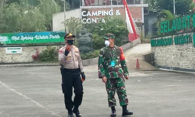 Terapkan New Normal, TNI-Polri Perketat Keamanan Terapkan New Normal, TNI-Polri Perketat Keamanan