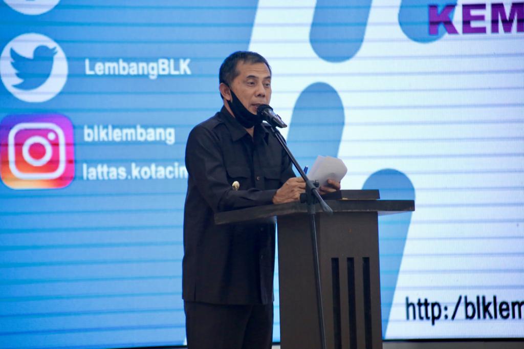 BLK Lembang Berikan Pelatihan Membuat Hand Sanitizer Kepada Warga Korban PHK
