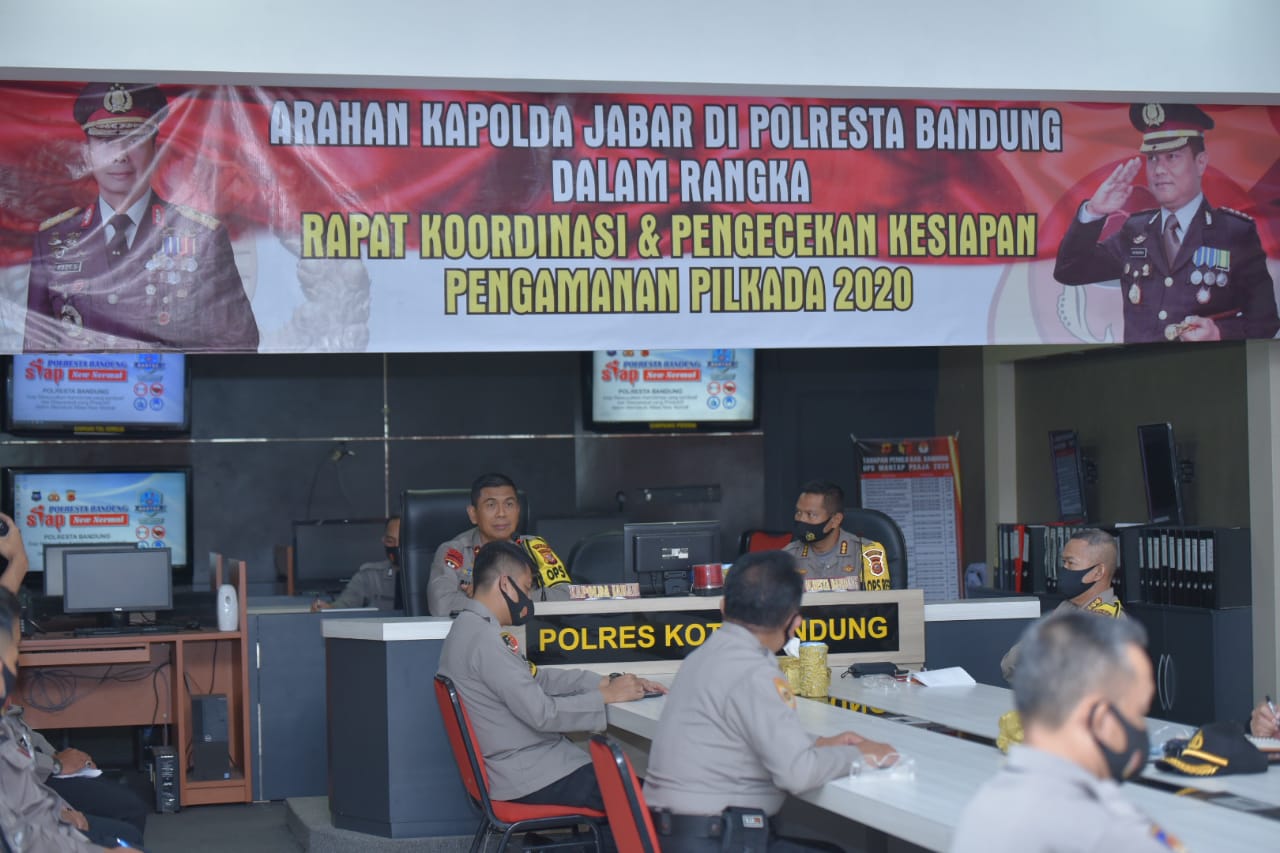 Kapolda Jabar Cek Kesiapan Pengamanan Pilkada 2020 di Polresta Bandung