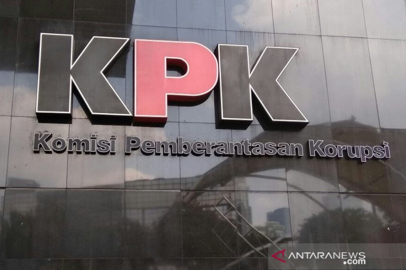 KPK Panggil Rachmat Yasin Terkait Pemotongan Uang-Gratifikasi KPK Panggil Rachmat Yasin Terkait Pemotongan Uang-Gratifikasi