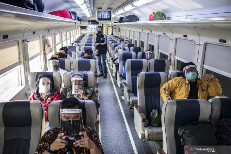 Cek Jadwal Keberangkatan Kereta Api untuk Liburan Natal dan Tahun Baru