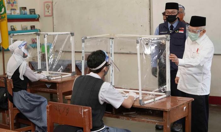 SMAN 4 Sukabumi Sekolah Percontohan Nasional