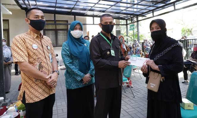 Pemkot Masukan 17 Ribu Lebih Warga jadi Peserta PBI JKN-KIS Pemkot Masukan 17 Ribu Lebih Warga jadi Peserta PBI JKN-KIS
