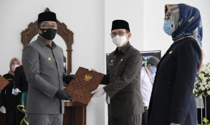 Rombak Susunan Kabinet