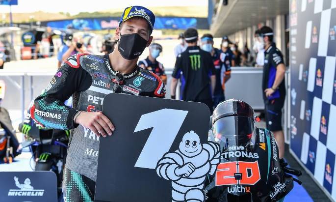 Quartararo Terdepan, Marquez Terjungkal