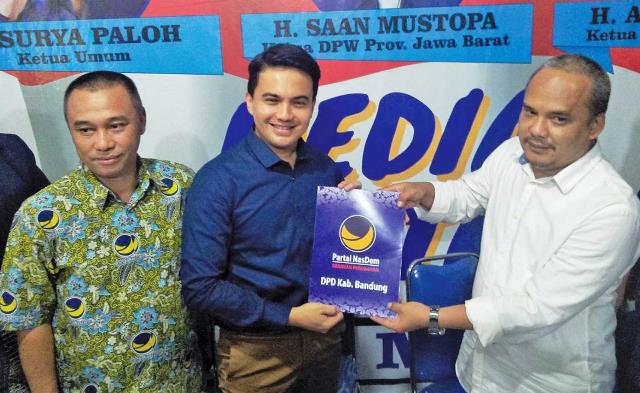 Maju di Pilbup Bandung, Pasangan Sahrul Gunawan Masih Misterius