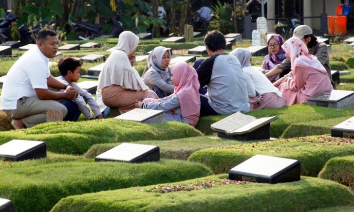 Retribusi Makam Hanya Rp 20 Ribu Setahun